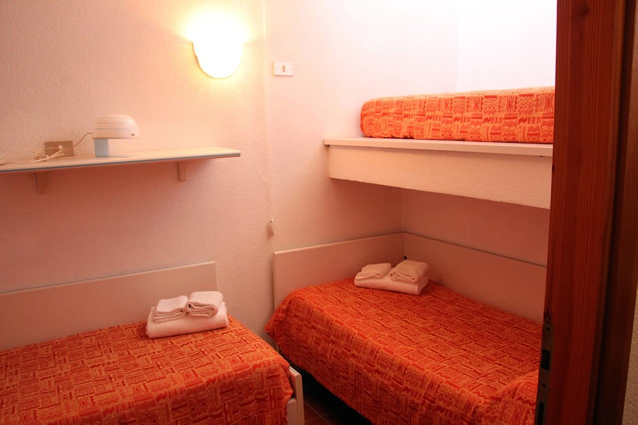 Portolaconia Aparthotel